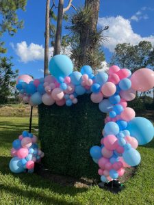 Green Backdrop Balloons