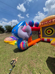 image00000025 1748015940 Dual Carnival Axe Throw